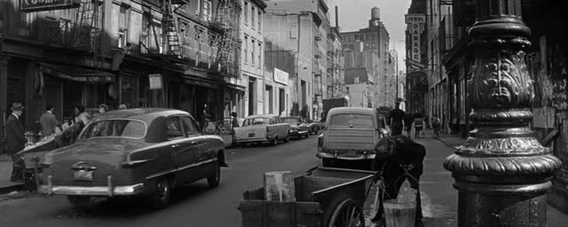 1949 Ford Custom Fordor Sedan [73B]