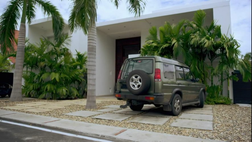 1999 Land-Rover Discovery Series II [L318]