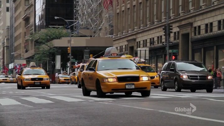 2008 Ford Crown Victoria Commercial Taxi Package LWB [P70]