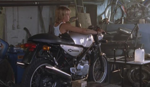 1999 Norton C652 International