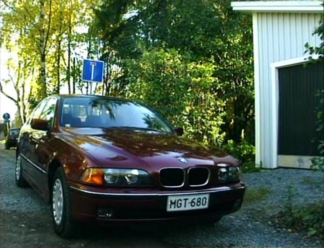 1996 BMW 523i [E39]