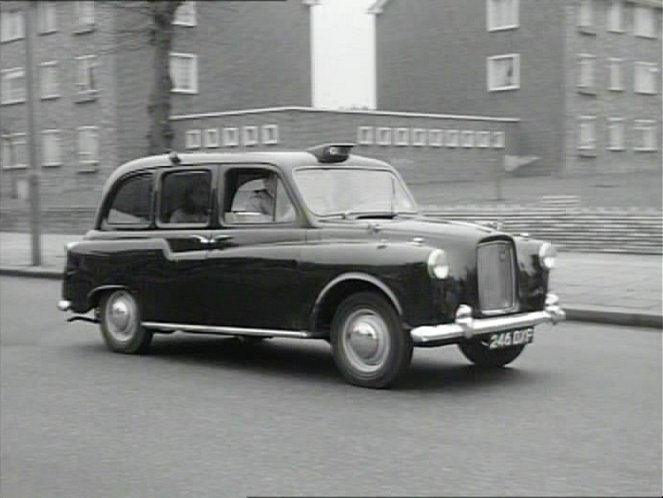 1962 Austin FX4