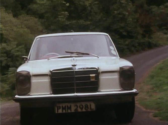 1968 Mercedes-Benz 200 [W115]
