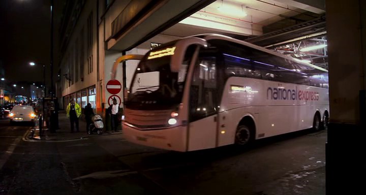 Scania K 340 Caetano Levante