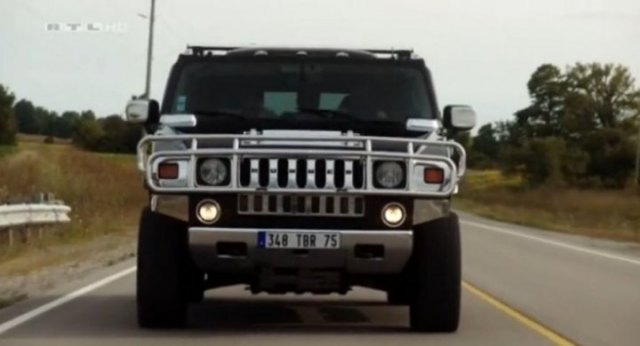 2003 Hummer H2 [GMT820]