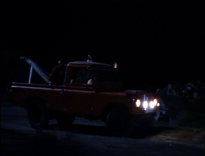 Land-Rover Santana 109'' Series III