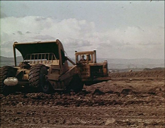Caterpillar DW 21