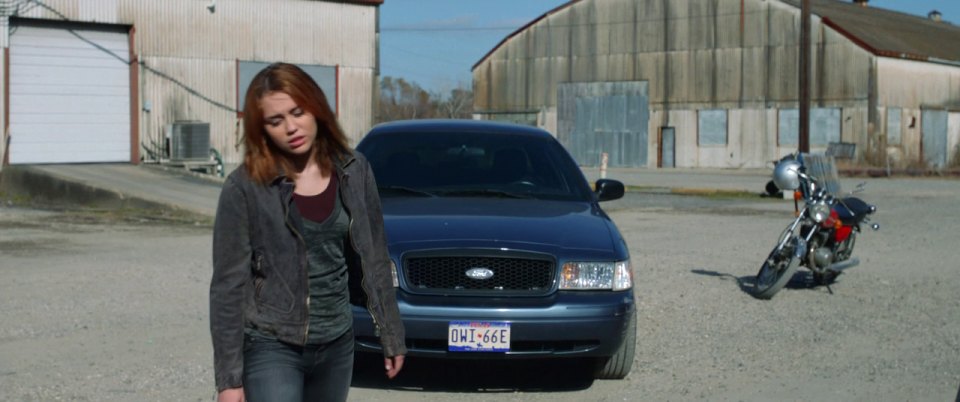 2003 Ford Crown Victoria