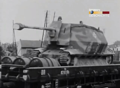 1942 FCM 36 Geschutzwagen FCM(f) Sd.Kfz.135 'Marder I'