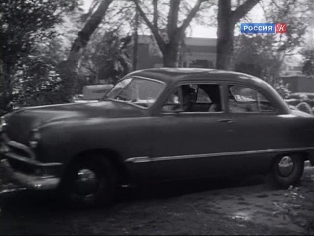 1950 Ford Custom De Luxe Tudor Sedan