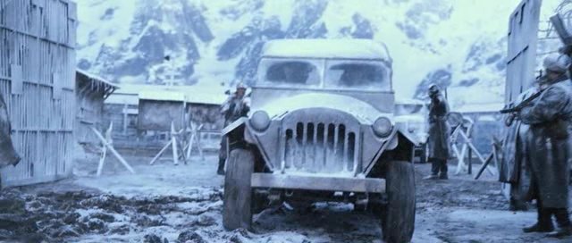 Made for Movie GAZ 67 B