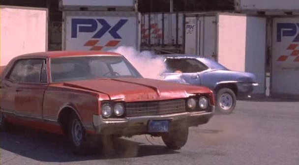 1965 Oldsmobile 98 Town Sedan