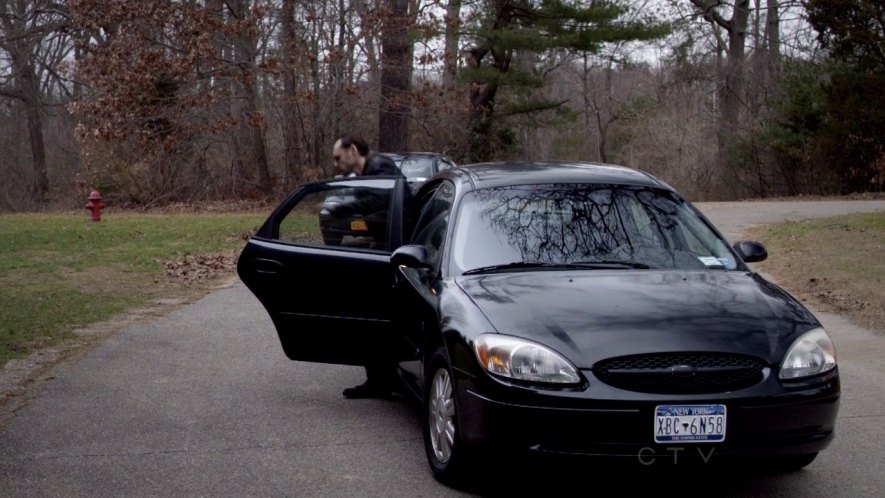 2003 Ford Taurus SEL [D186]