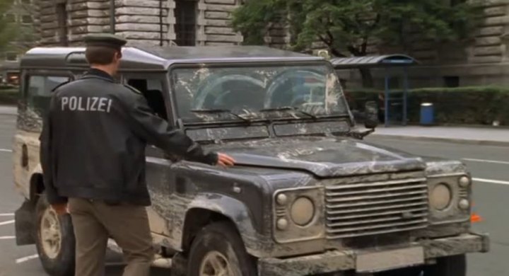 2002 Land-Rover Defender 110 Station Wagon