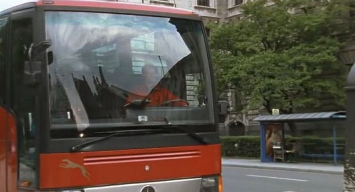 Mercedes-Benz O 404 RHD