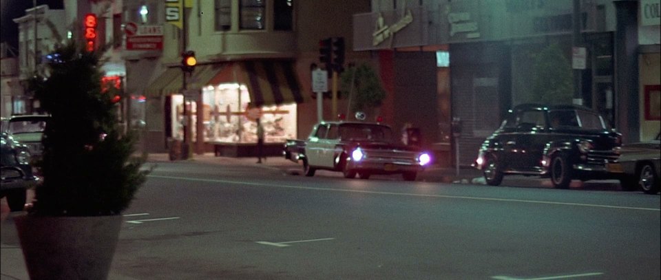 1947 Ford Super De Luxe Sedan Coupe [72B]