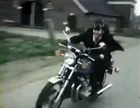 Suzuki GS 750