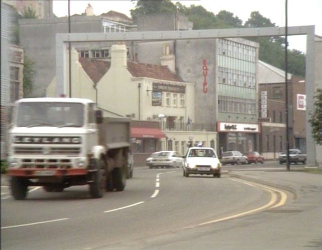 1975 Leyland Clydesdale tipper