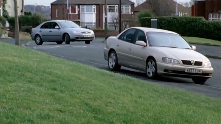 2000 Vauxhall Omega 3.0 V6 Elite