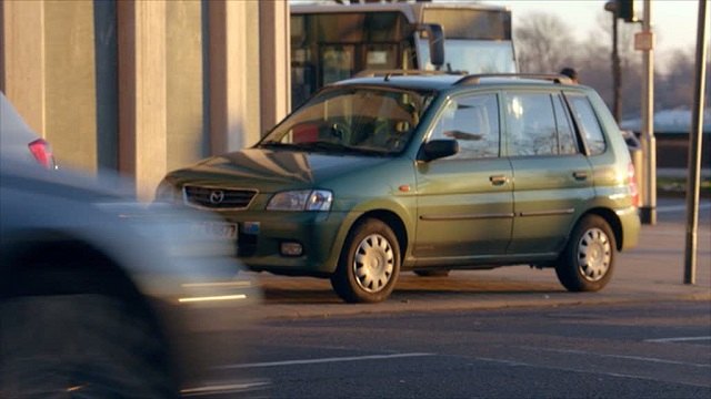 2000 Mazda Demio [DW]