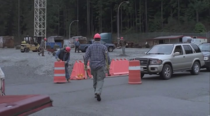 2001 Nissan Pathfinder LE [R50]