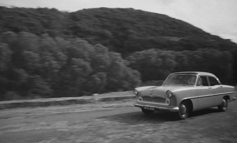 1961 Simca Ariane Super Luxe