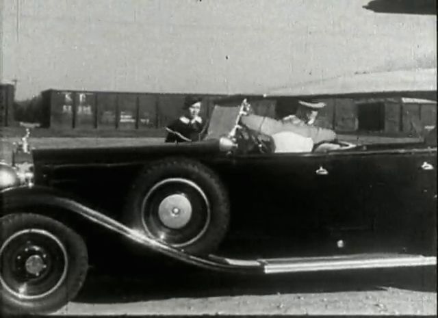 1930 Packard unknown