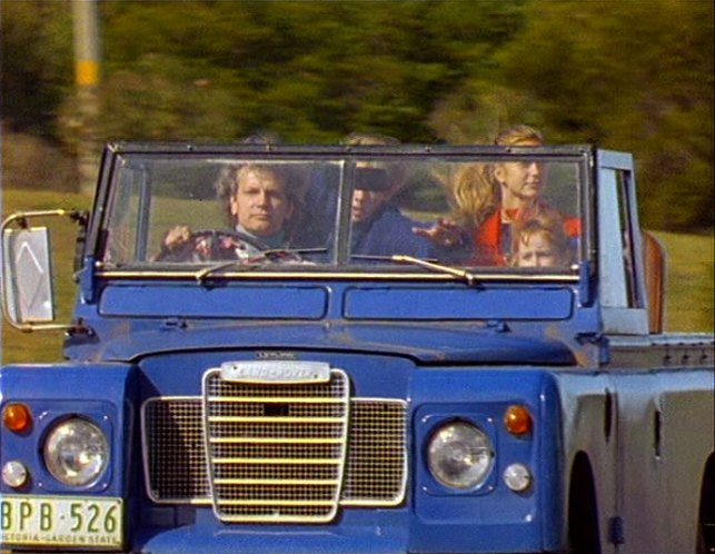 Land-Rover 109'' Series III