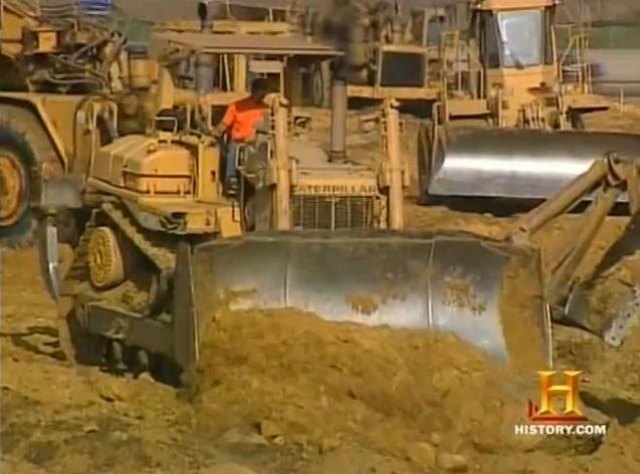Caterpillar D8 L