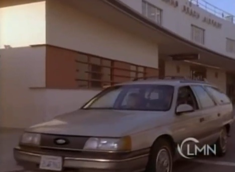 1989 Ford Taurus Wagon [DN5]