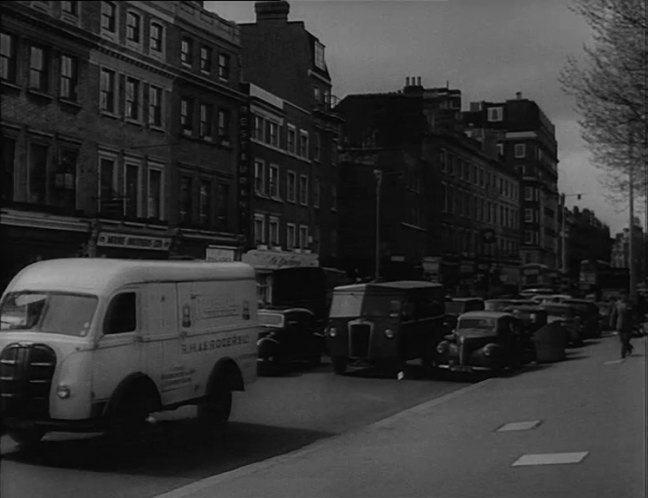 Austin K8 Three Way Van