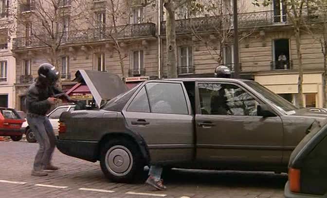 1985 Mercedes-Benz [W124]