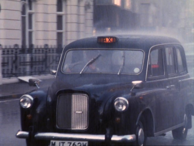 1976 Austin FX4