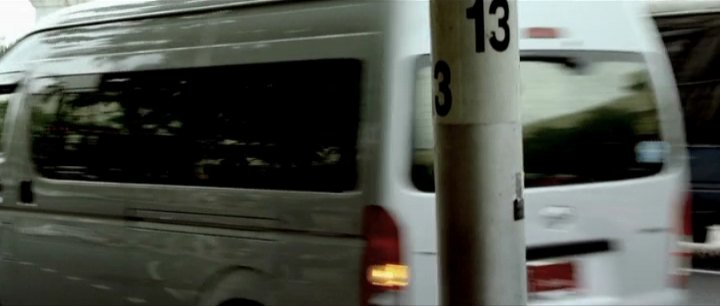 2013 Toyota Commuter [H220]