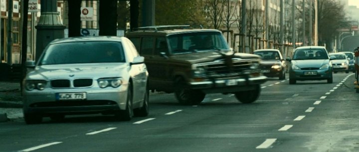 2002 BMW 7 [E65]