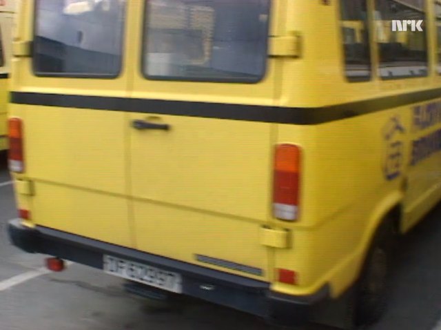 1989 Mercedes-Benz 310 D [T1]