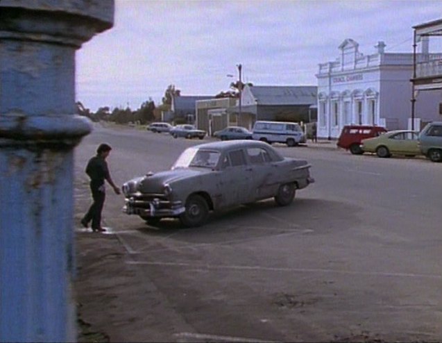 1951 Ford Custom Fordor Sedan [73B]