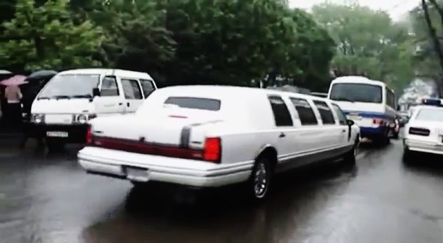 1990 Lincoln Town Car Stretched Limousine