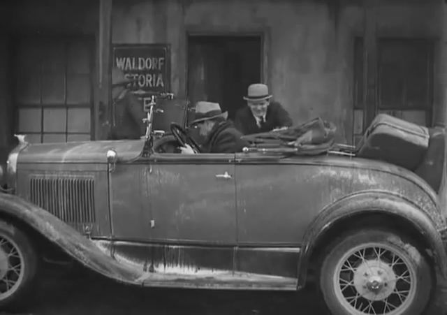 1930 Ford Model A De Luxe Roadster