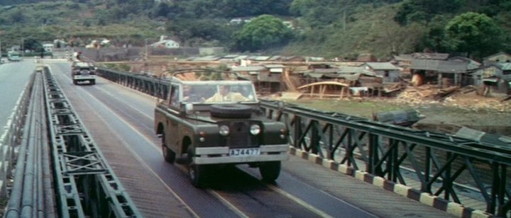 Land-Rover 88'' Series IIa