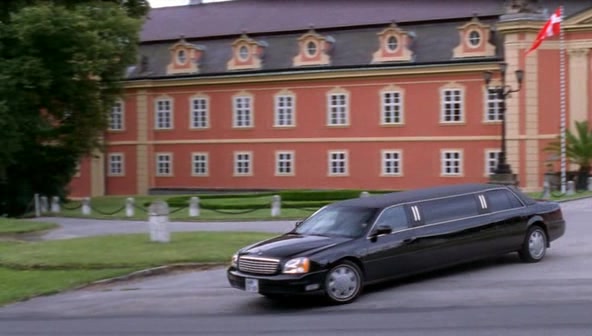 2000 Cadillac DeVille Stretched Limousine