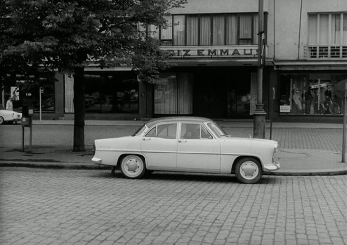 1961 Simca Ariane Super Luxe
