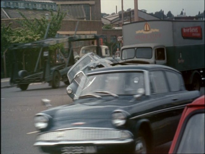 1960 Ford Anglia Deluxe [105E]