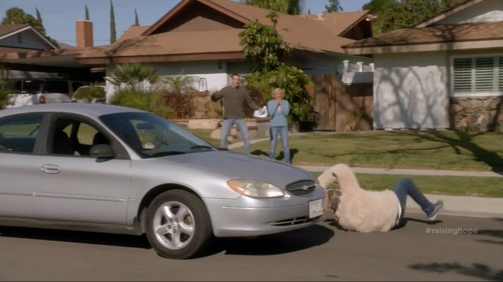 2000 Ford Taurus [D186]