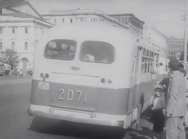 1951 ZiS 155