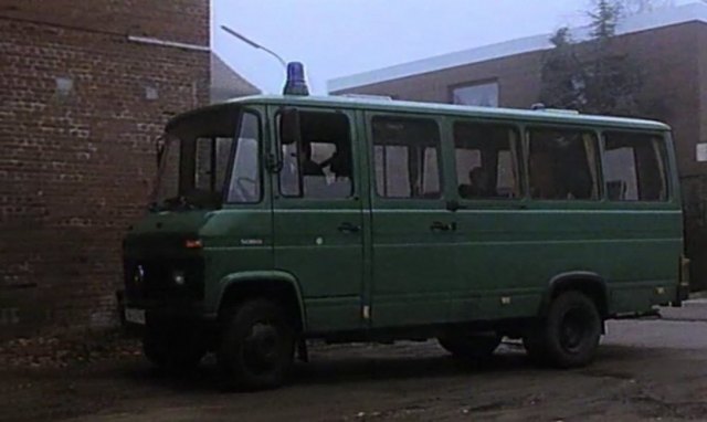1981 Mercedes-Benz [T2]
