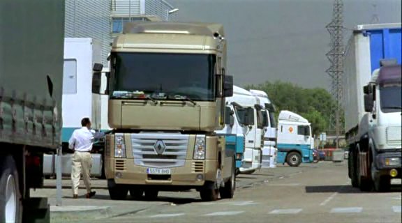 2001 Renault Magnum