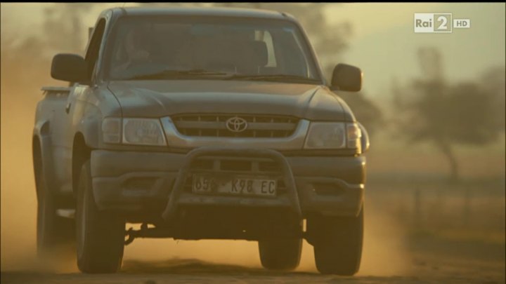 2002 Toyota Hilux
