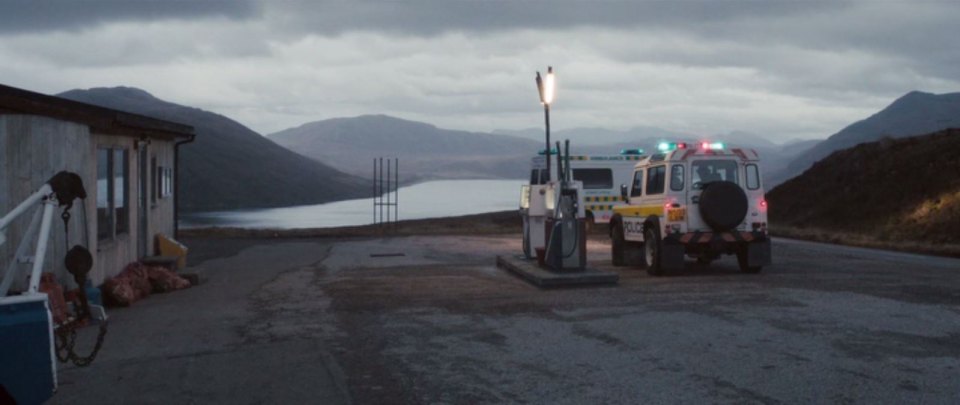 Land-Rover Defender 90 Station Wagon Police