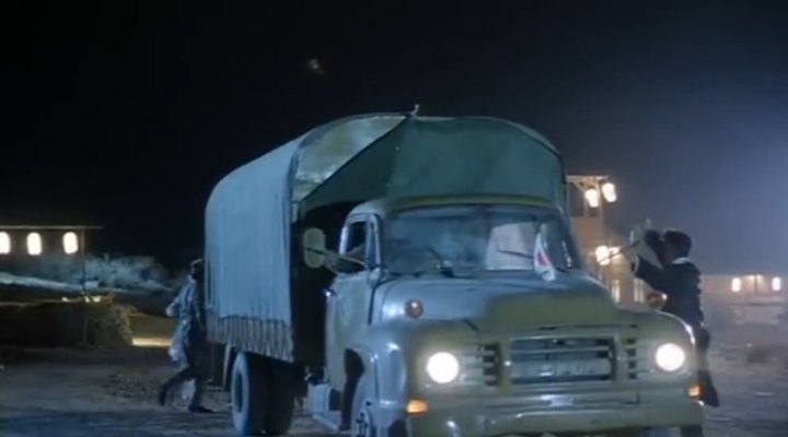 Bedford J4